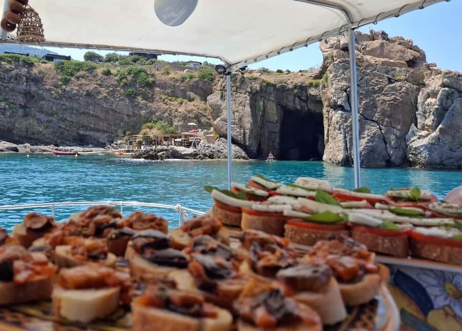 Coastal Sightseeing Cruise with Snorkeling and Aperitif - Key things I’d circle before you book