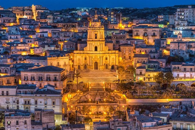 COMMISSARIO MONTALBANO Tour - Donnalucata promenade: where Marinella scenes take over