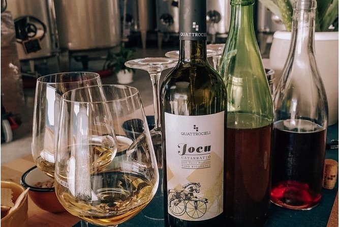 Create Your Perfect Blend with Our Wines. - The Food While You Taste: Cold Cuts, Cheeses, and Often Something Extra
