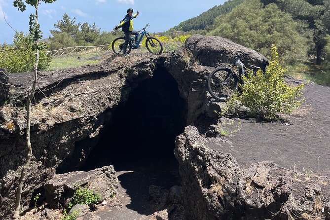 E-bike excursion on Etna - Key highlights to look for