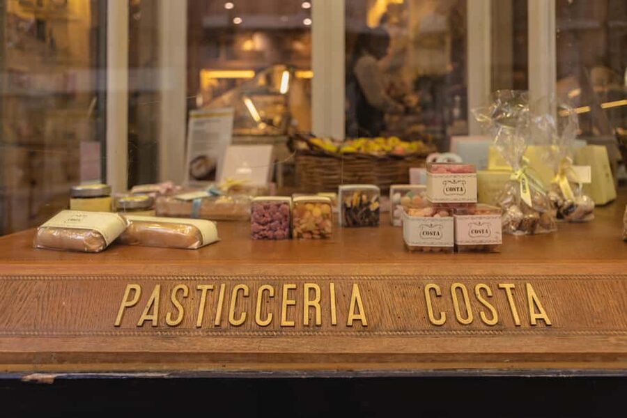 Eating Palermo: Evening Food & Wine Tour - Fried Classics You’ll Be Thinking About Later (Arancine, Panelle, Sfincione)