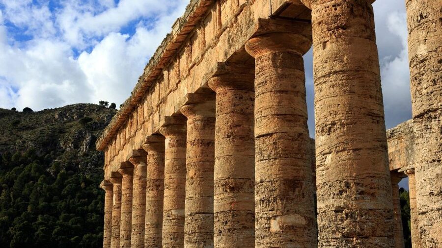 Erice and Segesta Multi-Language Tour from Palermo - Price and value: what $112.15 gets you, and what it does not