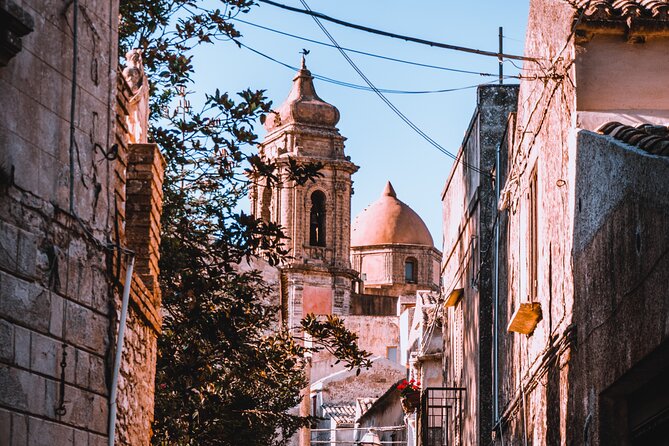 Erice walking-tour, the ancient village and local products (all incl) - Torre di Re Federico and the defensive view logic