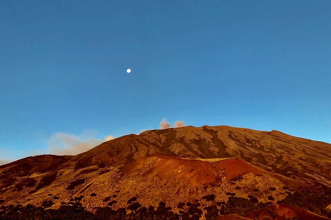 Etna Alba: Exciting excursion with Typical Sicilian Breakfast (Private Tour) - Monti Sartorius sunrise: the crater-top moment that snaps everything into focus