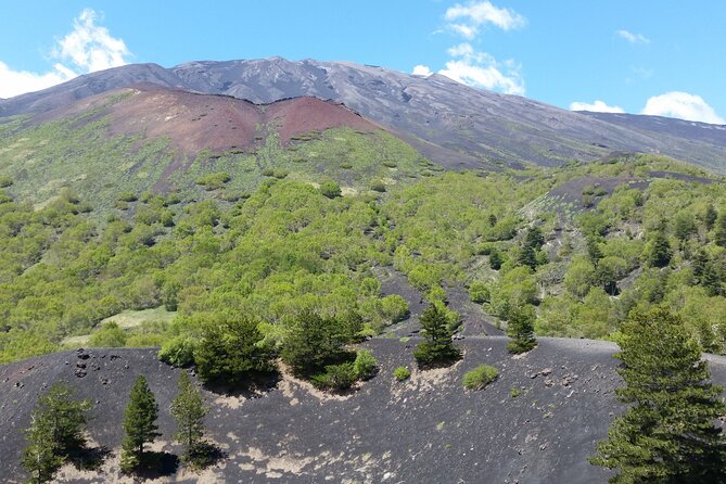 Etna & Alcantara - Lava flow caves: the safety gear is not optional, it is included