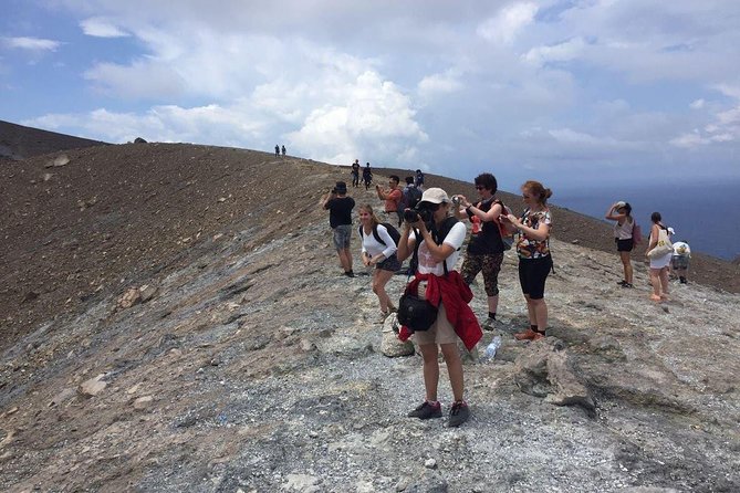 Etna Alcantara tour: the majestic lava landscape - Getting to the starting point: port pickup and smooth transfers