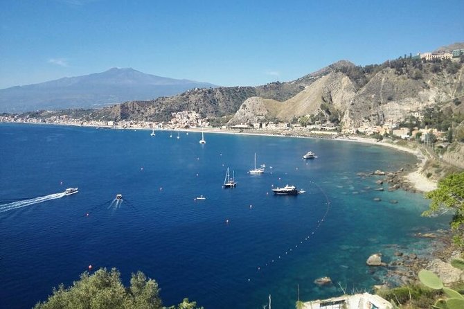 Etna and Taormina Tour from Messina harbour - Craters Silvestri on Mount Etna: your one-hour volcano window