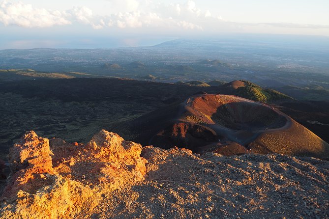 Etna at sunset - 4x4 tour with Sicilian sweet aperitif - Meeting at MontataGrande: the tasting start that sets the tone