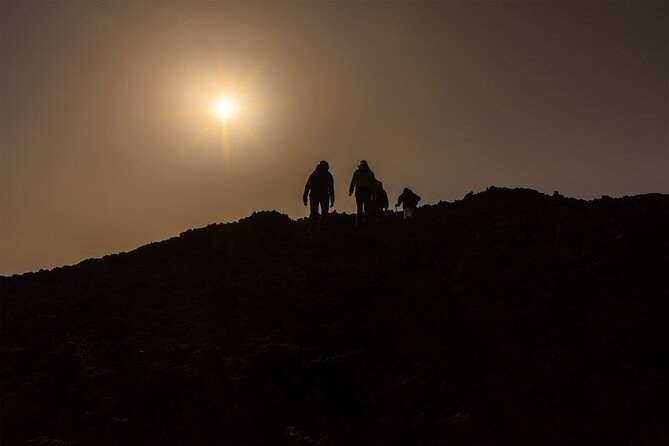 ETNA CENTRAL CRATER EXCURSION (3,345 m a.s.l.) - How small groups help on a volcano day