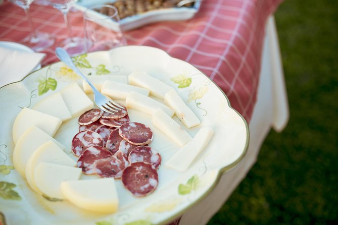 Etna Countryside Food & Wine Lovers Tour (Small Group or Private) - Second Stop Lunch at an Antique Farmhouse: Etna Deli, More Wine, and a Full Meal