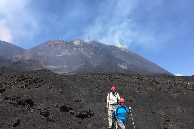 Etna craters excursion 3000 m. - Gear included: why it’s more valuable than it sounds