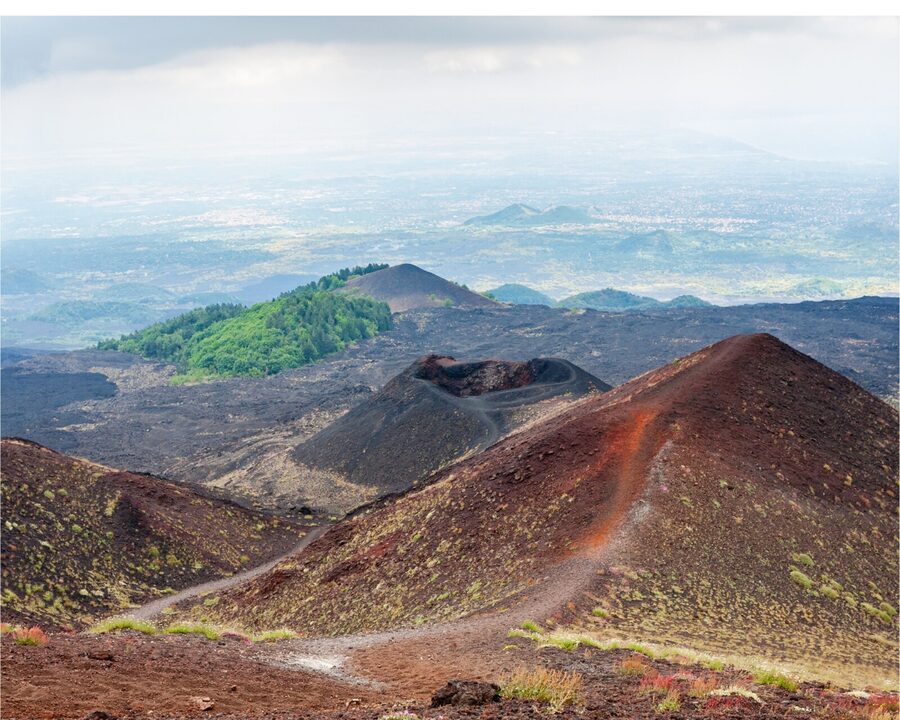 Etna excursion from Catania - Getting from Catania to Etna, the ride that sets the tone