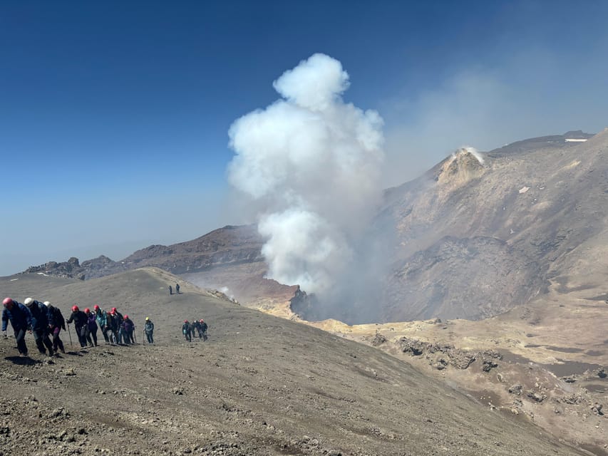 Etna excursion to 3000 mt. with cable-car and jeep 4x4 - Key moments that make this Etna trip worth your time