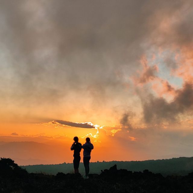 Etna excursions at sunset ancient craters and lava flows - Sunset at Etna: why you wait at the end of the walk