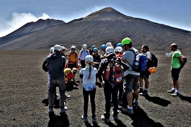 Etna Excursions Summit Craters (2900) with Volcanological Guides - guidetna.it - Timing matters on Etna: pack smart for a 3 to 6 hour day