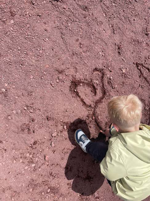 Etna Family Tour: private excursion on Etna mt. for families - Silvestri Craters: guided crater time plus a scavenger-hunt mindset