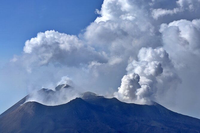 Etna Helicopter Tour - Who You Meet and What Guides Add to the Flight
