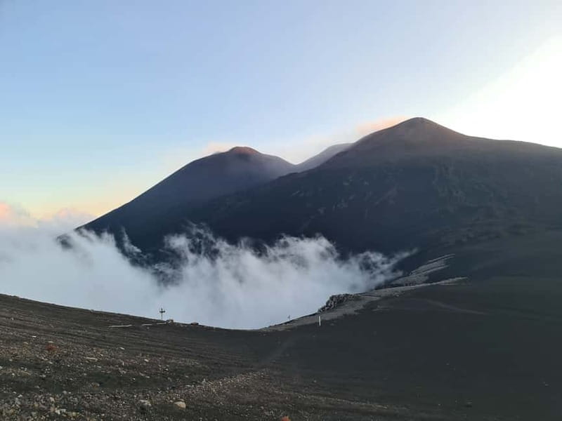 Etna North 2900mt & Craters of 2002 - Riding up by 4x4: why the vehicle time is part of the value