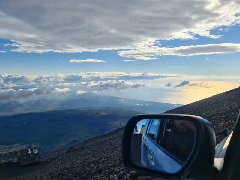 Etna North 2900mt & Craters of 2002 - The short climb to the observatory area