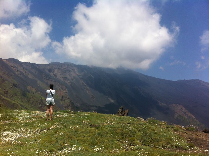 Etna: Sunset Tour on the Volcano - Tastings included: how local products fit into an Etna day