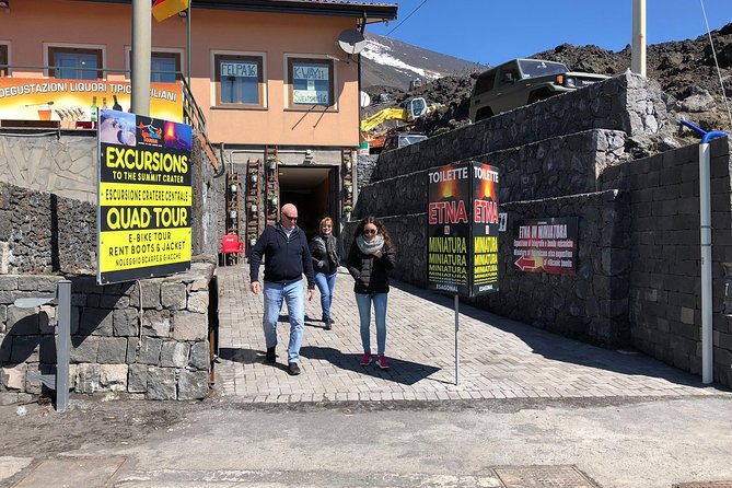 Etna tour from Syracuse with private driver - Oro dEtna Tasting: When Food Explains the Land