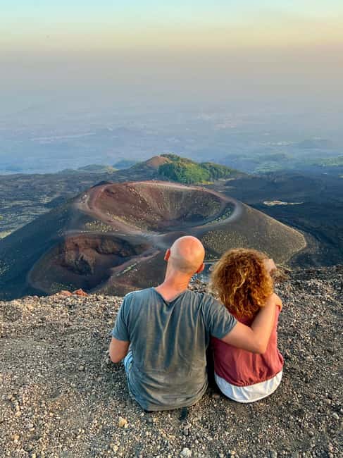 ETNA: TOUR GUIDATO DELL'ETNA CON PRELIEVO DA CATANIA - Silvestri Craters walk: extinct cones, guided geology, and breathing room