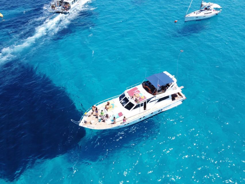 Favignana and Levanzo in relax with yacht Floen - Favignana and Levanzo on Yacht Floen, the vibe you’re signing up for