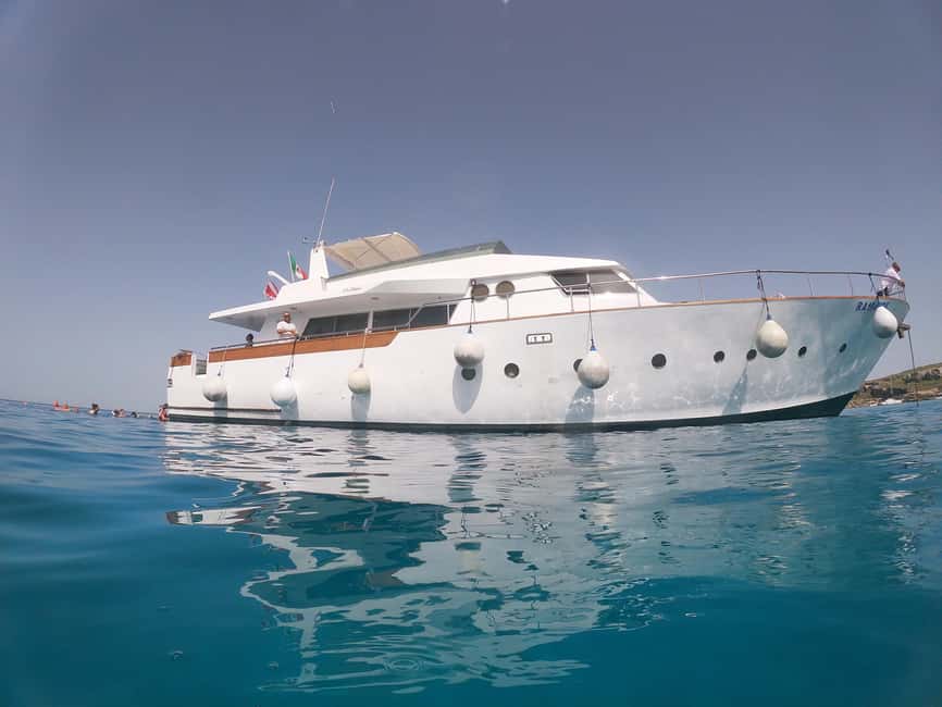 Favignana e Levanzo: tour condiviso Yacht Shalimar IV - Yacht Shalimar IV and what a shared day on the Egadi Islands feels like