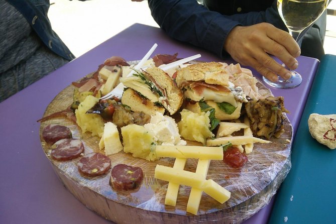 Food + City Tour tour in Ortigia with an authorized guide - A guide you can actually talk to, not just follow