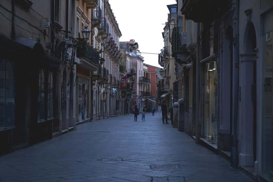 From Catania: Day Trip to Giardini Naxos and Taormina - Price and Value: Is $94 a Good Deal for 7 Hours?