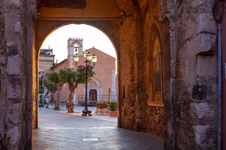 From Catania: Guided Godfather Tour with Taormina Visit - Key Points You’ll Care About