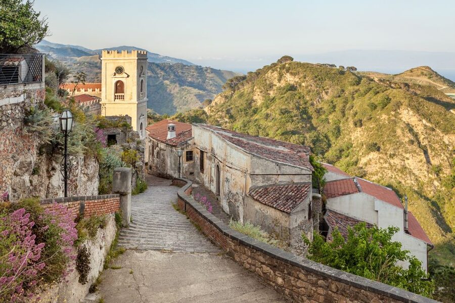 From Catania: Guided Godfather Tour with Taormina Visit - The Wedding Church in Savoca: San Nicolò (or Santa Lucia)