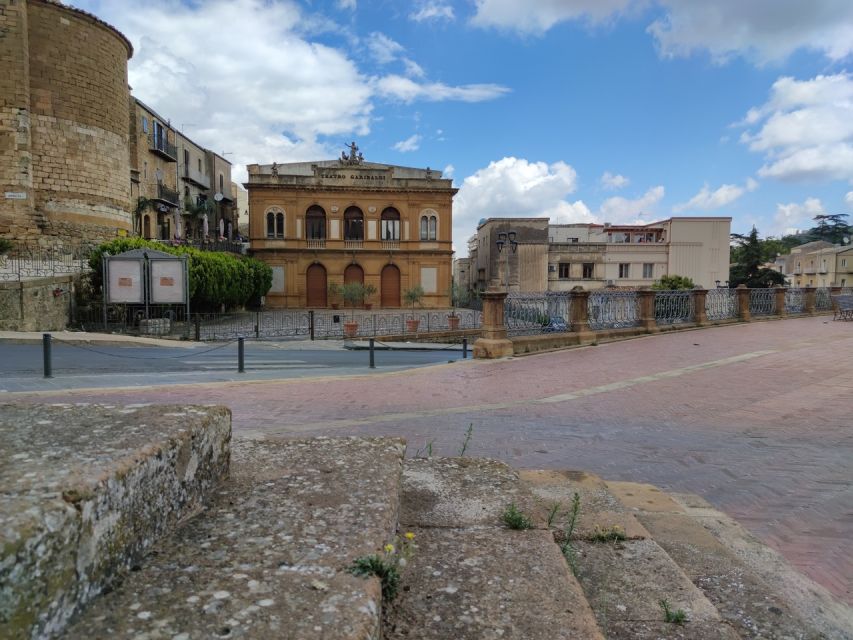 From Catania or Taormina: Agrigento and Piazza Armerina Tour - Lunch time: how to use your break without losing the day