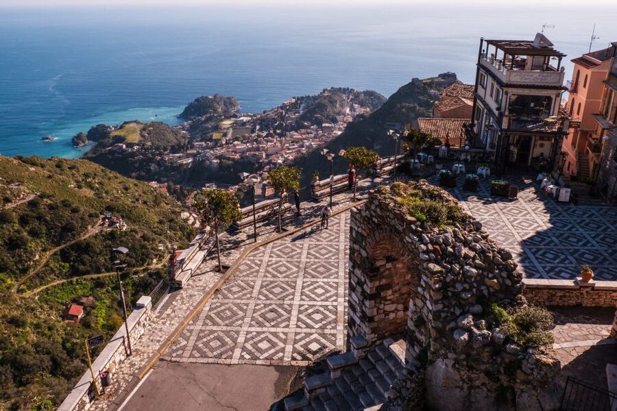 From Catania: Taormina, Isola Bella, and Castelmola Day Trip - Transport and Comfort: New Van, But Plan Like a Walker