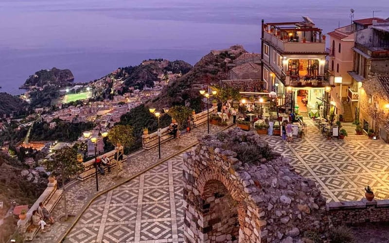 From Catania: Taormina, Isola bella & Castelmola tour - Stop 1: Bay of Isola Bella and a nature reserve break
