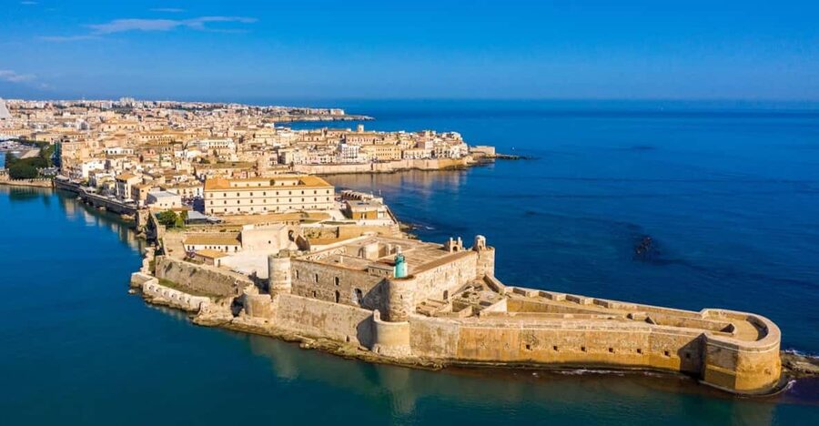 |FROM CATANIA|Tour of Siracusa, Ortigia, Noto [PRIVATE TOUR] - Transport and timing, the real reason private wins here