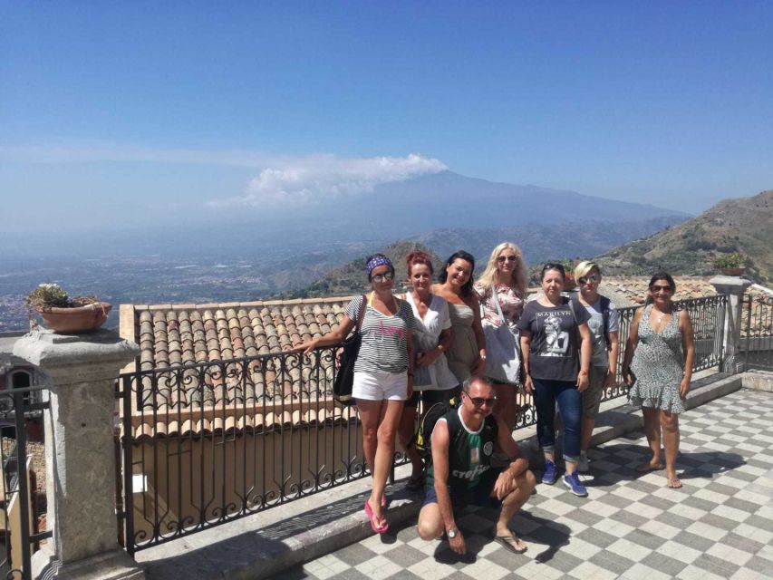 From Catania: White Lotus tour Taormina, Castelmola & Naxos - Who should book this tour, and who should skip it
