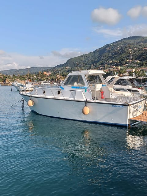 From Cefalù: Mini Cruise with Snorkel Stops, Drinks & Snacks - Aperitif on the last stop: snacks, cold drinks, and the payoff moment