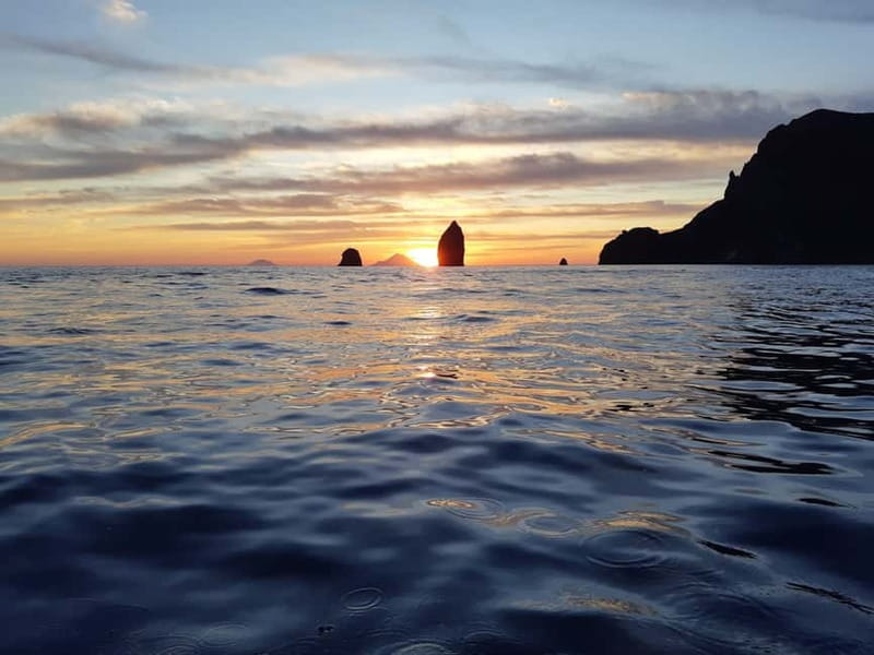 From Lipari: Boat Tour to Salina with Stops - Getting to S. Giuseppe and settling into the boat setup