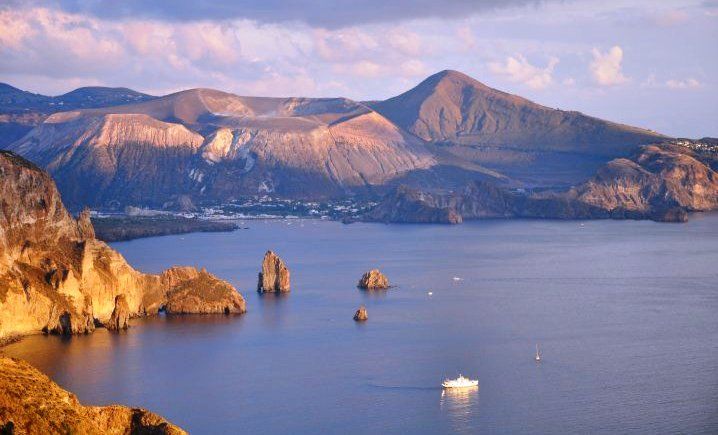 From Milazzo: Lipari and Vulcano Day Trip - Lipari from the water: rock formations you actually remember