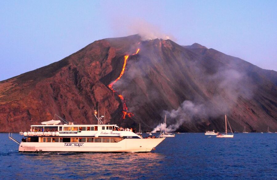 From Milazzo: Panarea and Stromboli sunset cruise - FAQ