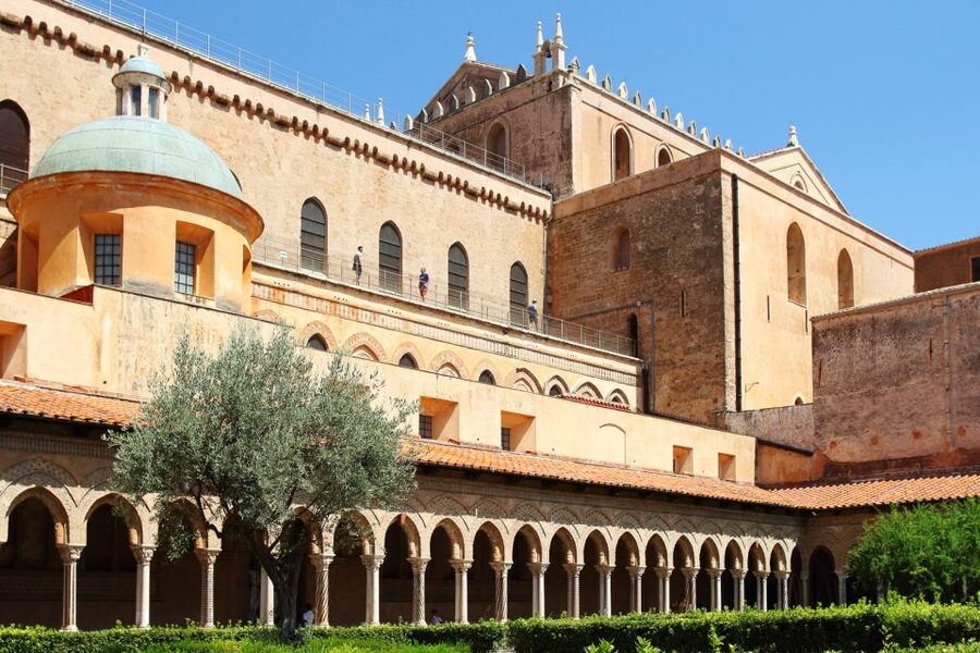 From Palermo: Monreale and Cefalù Half-Day Trip - Cefalù First Walk: Porta Terra, Medieval Corners, and Easy Strolling
