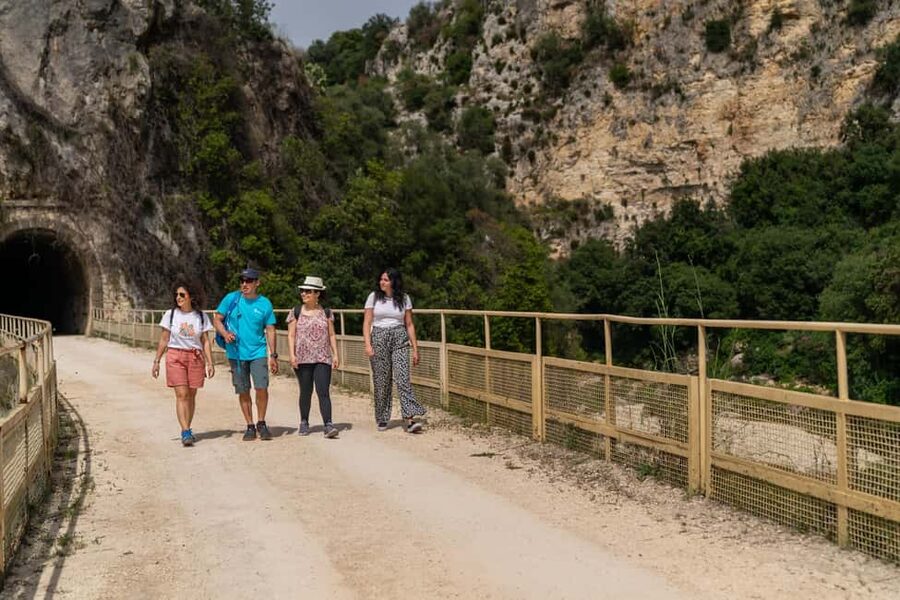 From Siracusa: Pantalica Nature Reserve Guided Hiking Tour - FAQ