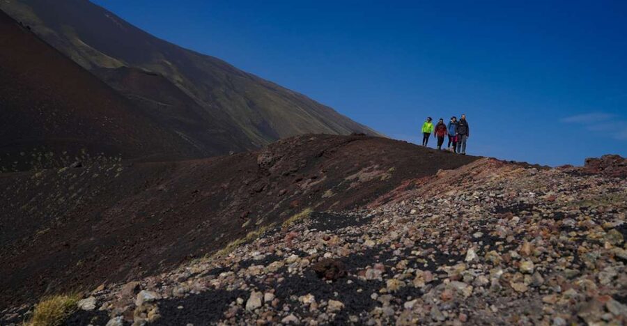 From Syracuse: Mount Etna Guided Morning Hike & Food Tasting - A morning jump from Syracuse to Mount Etna