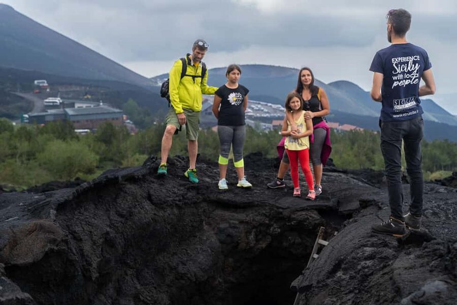 From Syracuse: Mount Etna Guided Morning Hike & Food Tasting - The van ride: comfort, time, and why it sets the tone