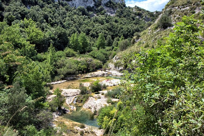 From Syracuse: Trekking Cavagrande - Federico’s Canyon Route: The Guide Adds Meaning to the Green Parts