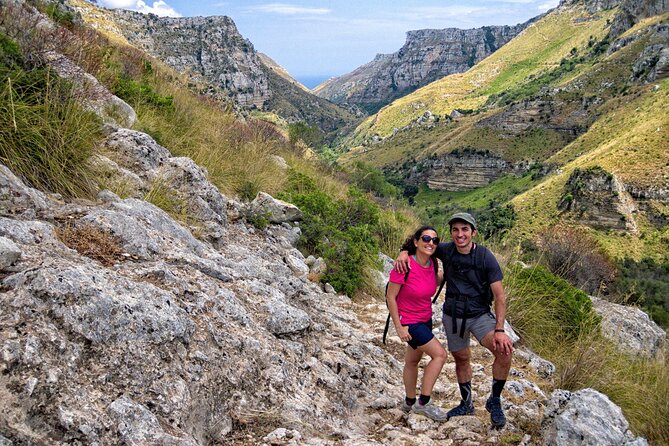 From Syracuse: Trekking Cavagrande - Price and Value: What You Pay For, and What You Pay Extra
