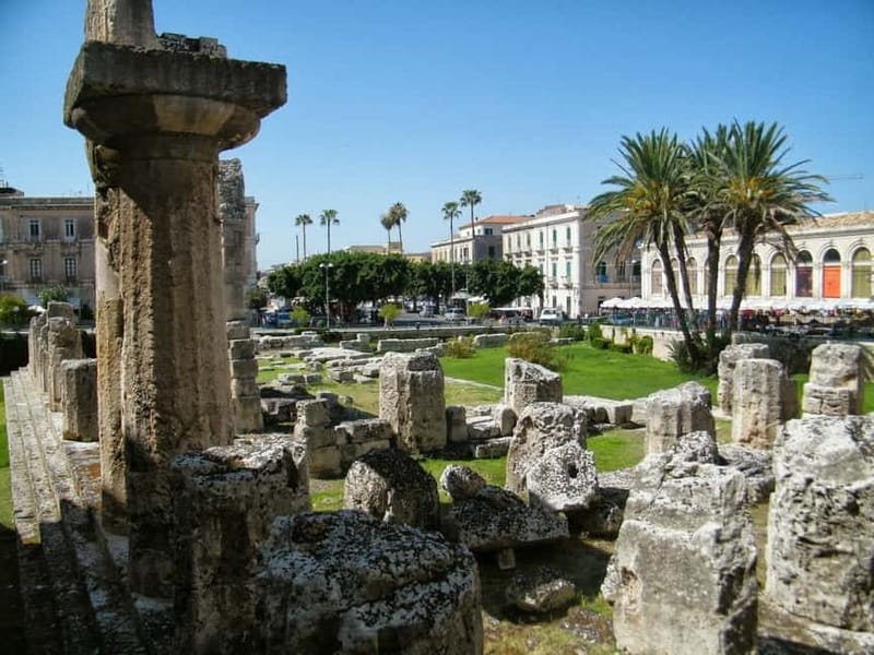From Taormina: Full-Day Guided Tour of Syracuse - Quarries and lemon orchards: seeing old industry still living