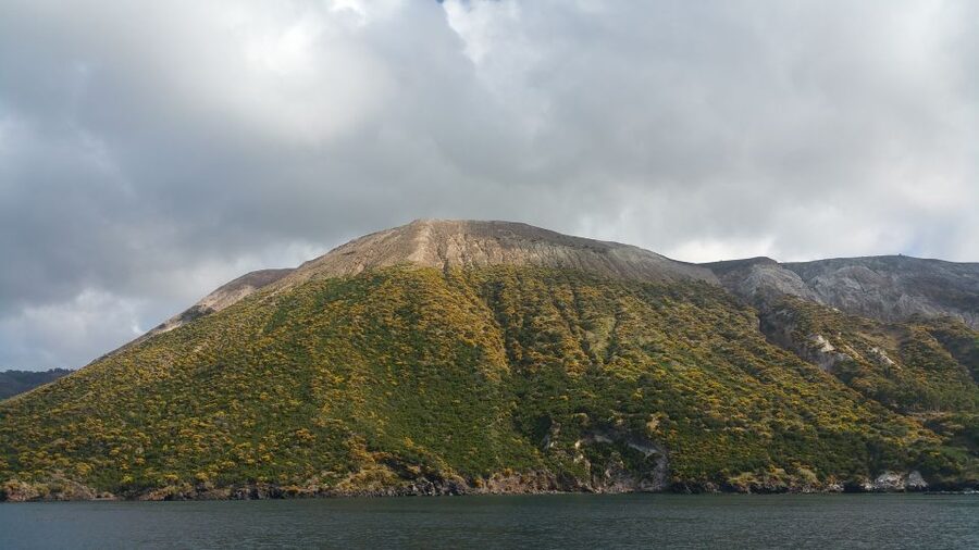 From Taormina: Lipari and Vulcano Mini Cruise Aeolian Tour - Key things I’d plan around