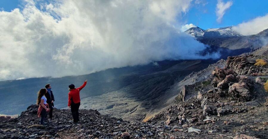 From Taormina or Catania: Private Full-Day Mount Etna Hike - Lunch and what to do if you’re picky about food